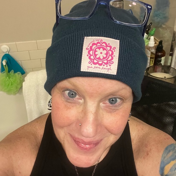 Meet your Posher, Lori - Picture 6 of 7